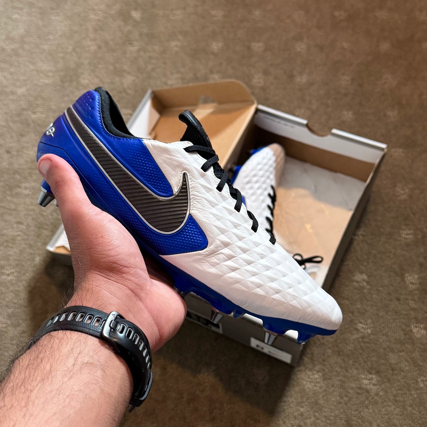 TIEMPO LEGEND 8 ELITE