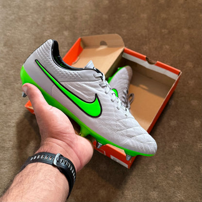 TIEMPO LEGEND 5