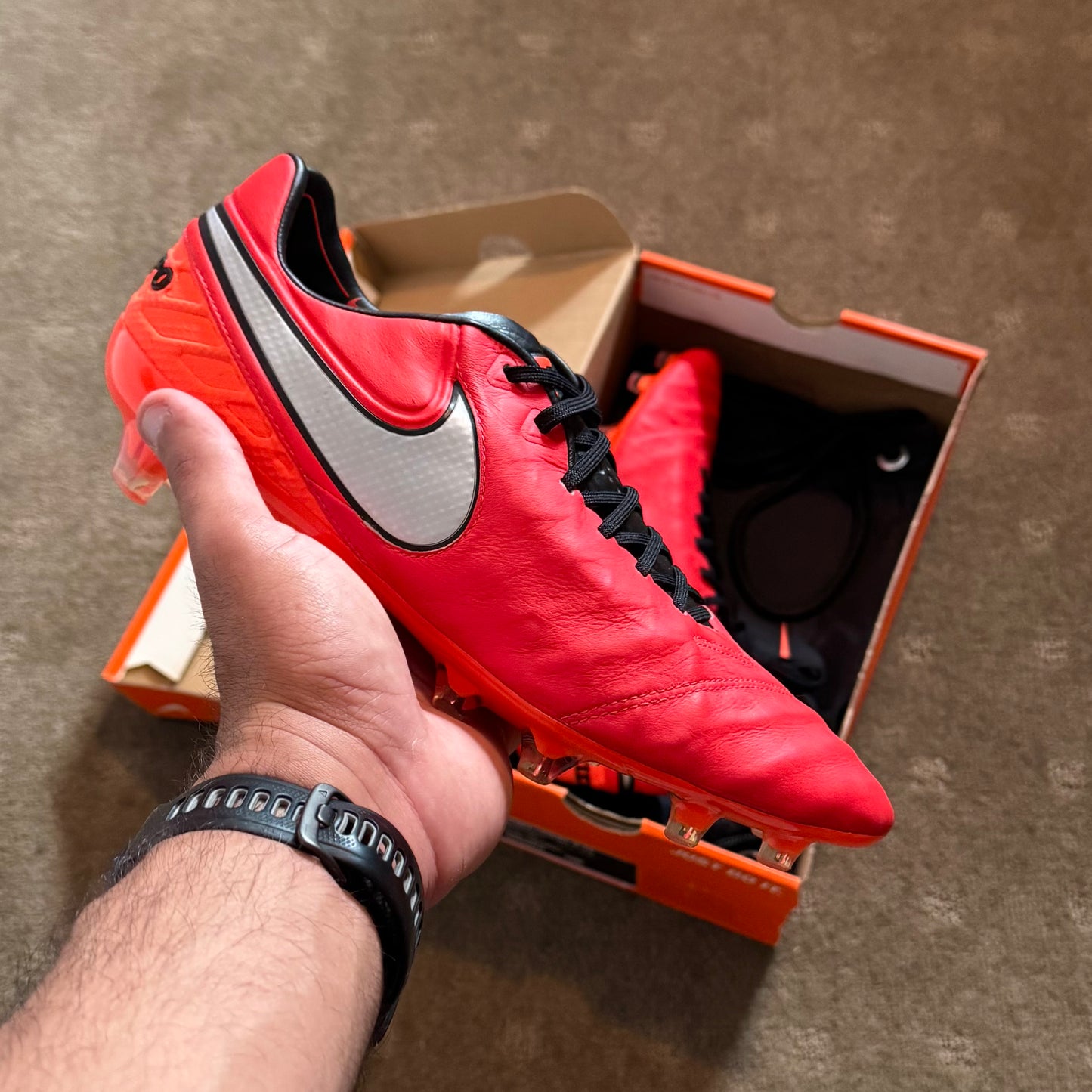 TIEMPO LEGEND 6
