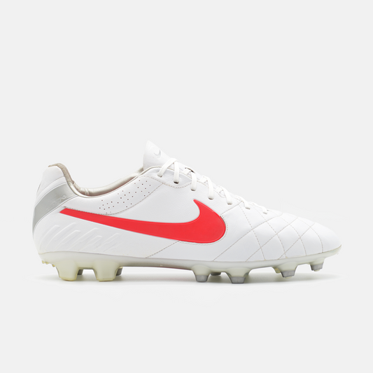 TIEMPO LEGEND 4