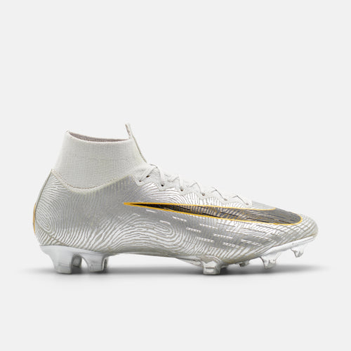 Nike Mercurial Superfly 6 Elite FG Metallic Silver / Metallic Gold / Black football boots — photo 1
