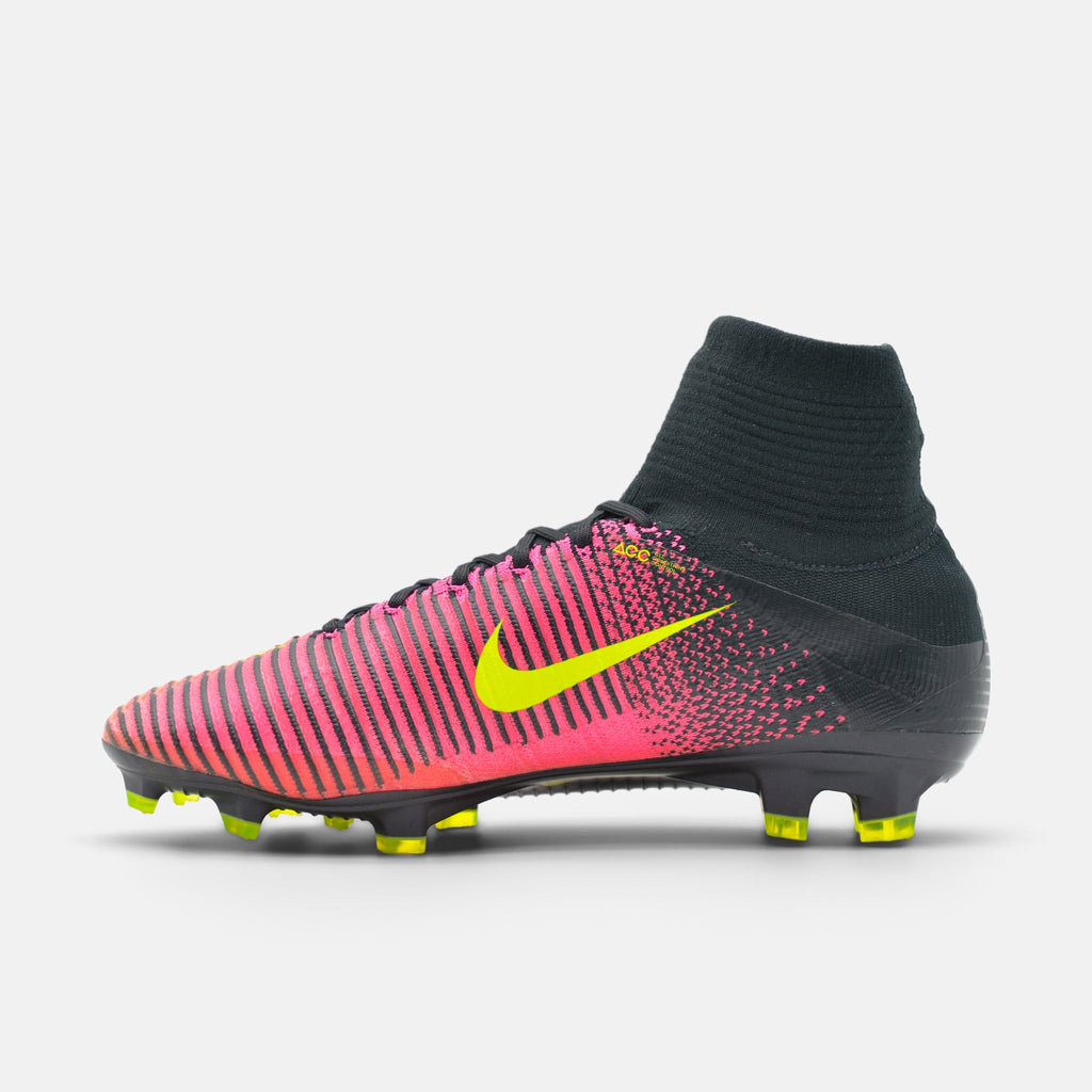 Nike Mercurial Superfly V FG Total Crimson / Volt / Black / Pink Blast football boots — photo 3