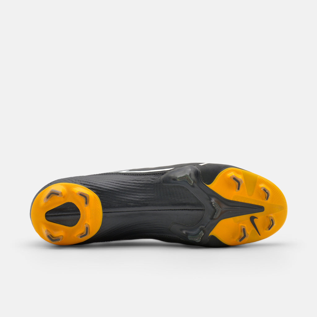 Nike Mercurial Vapor 13 Elite Tech Craft FG Black / Pro Gold / Metallic Gold / White football boots — photo 2