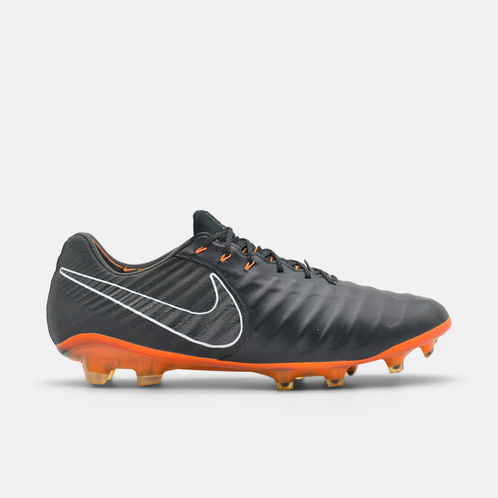 Nike Tiempo Legend VII Elite FG Black / Total Orange / White football boots — photo 1