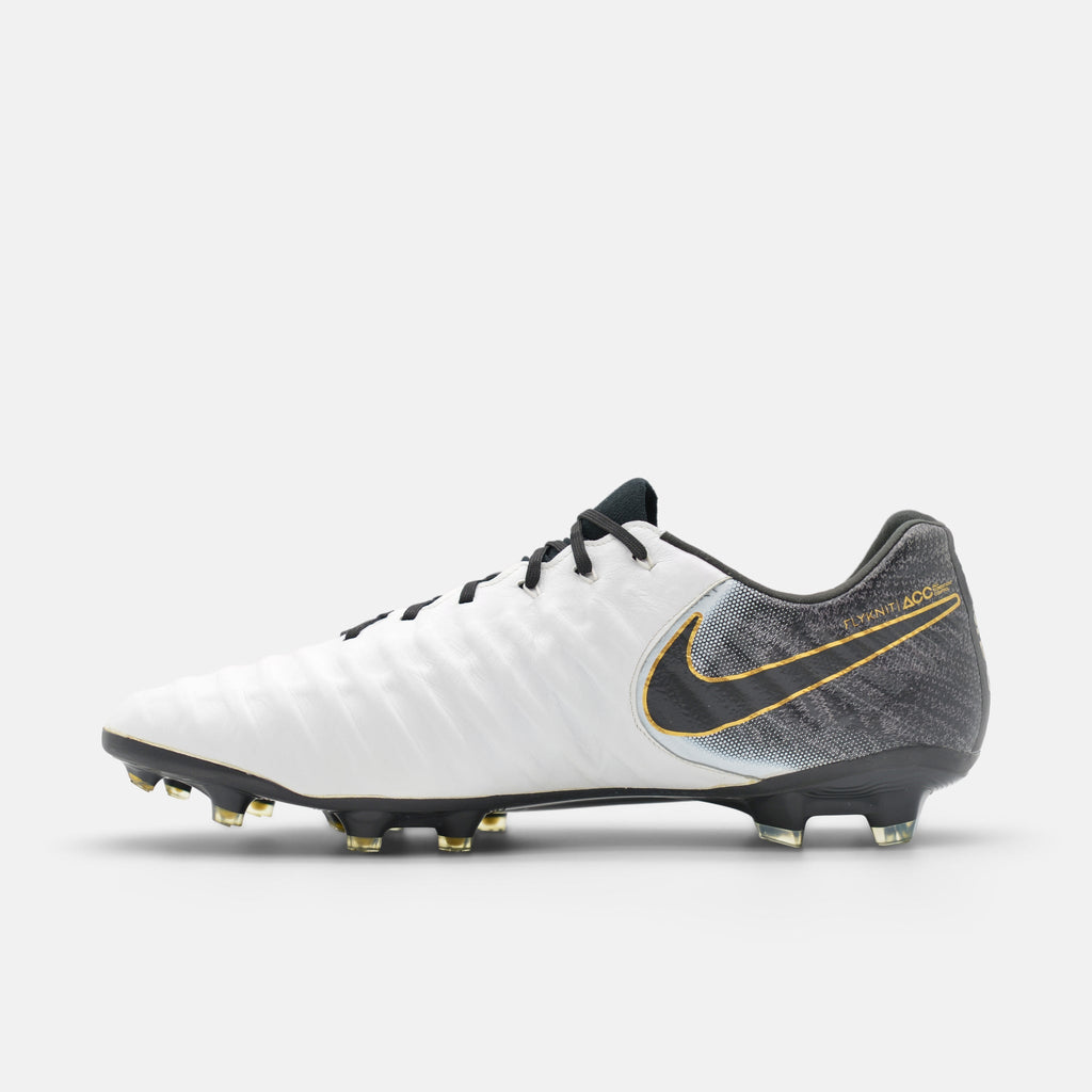 Nike Tiempo Legend VII Elite FG White / Black / Gold football boots — photo 3